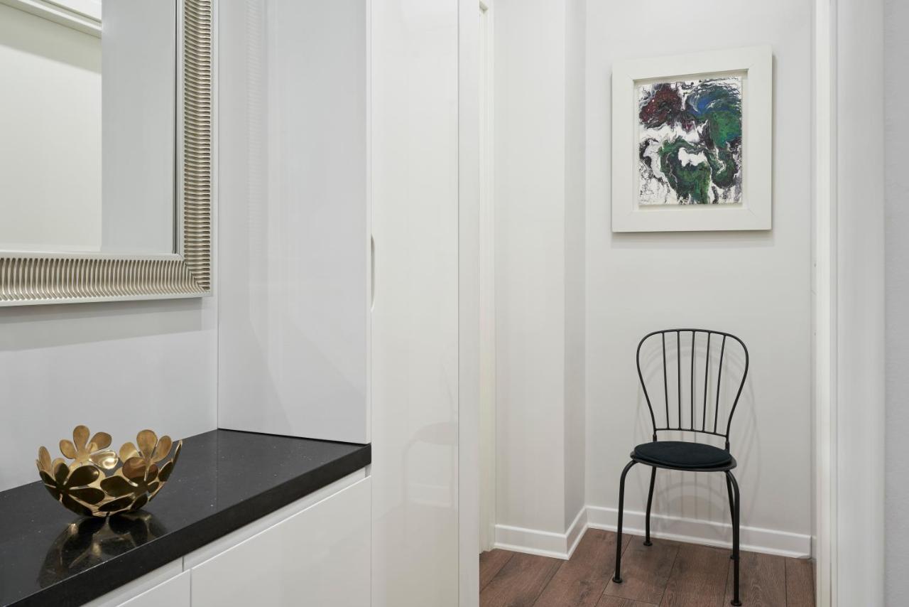 Valaoritou Boutique Apartment,Kolonaki Athens Exterior photo